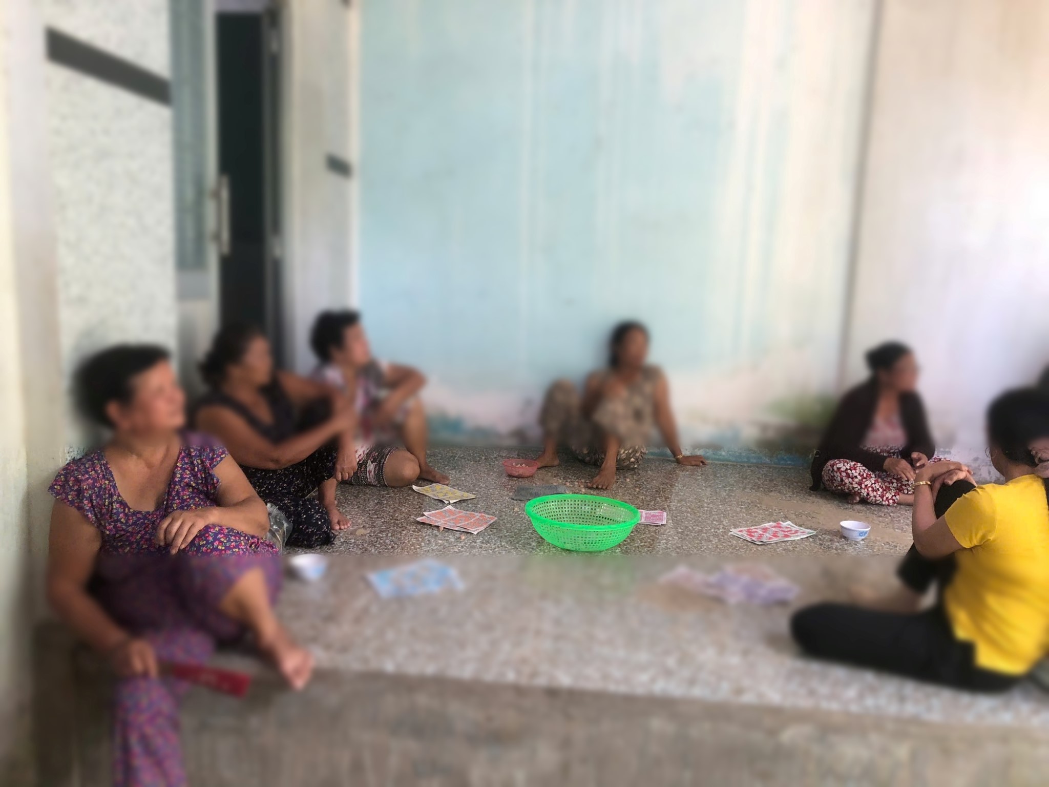 Công an xã Nhị Trường bắt quả tang 6 đối tượng đánh bạc trái phép