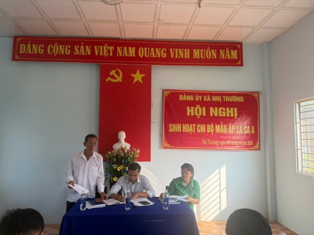 Đảng ủy xã Nhị Trường tổ chức sinh hoạt chi bộ mẫu theo Chỉ thị 50-CT/TW của Ban Bí thư